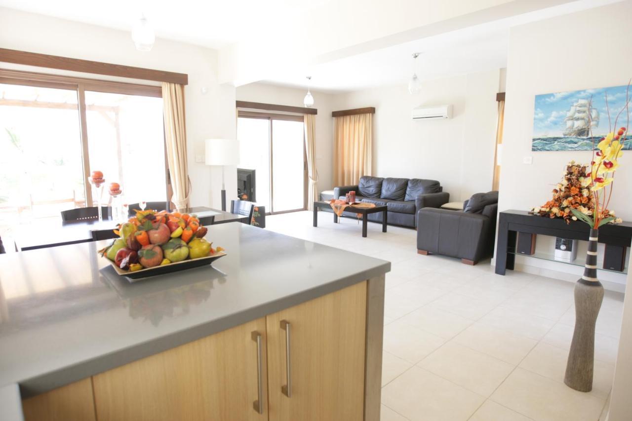 Holidays Villas Pissouri Exteriör bild