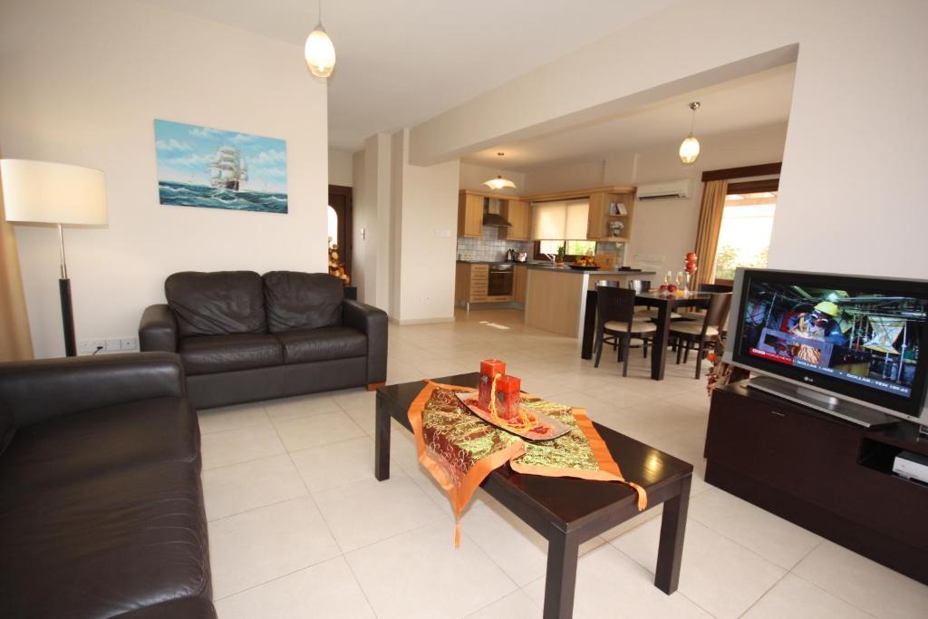 Holidays Villas Pissouri Rum bild